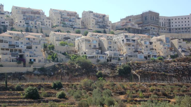 الاستيطان في الضفة.. هندسة الجغرافيا والديموغرافيا قبيل الانتخابات الإسرائيلية