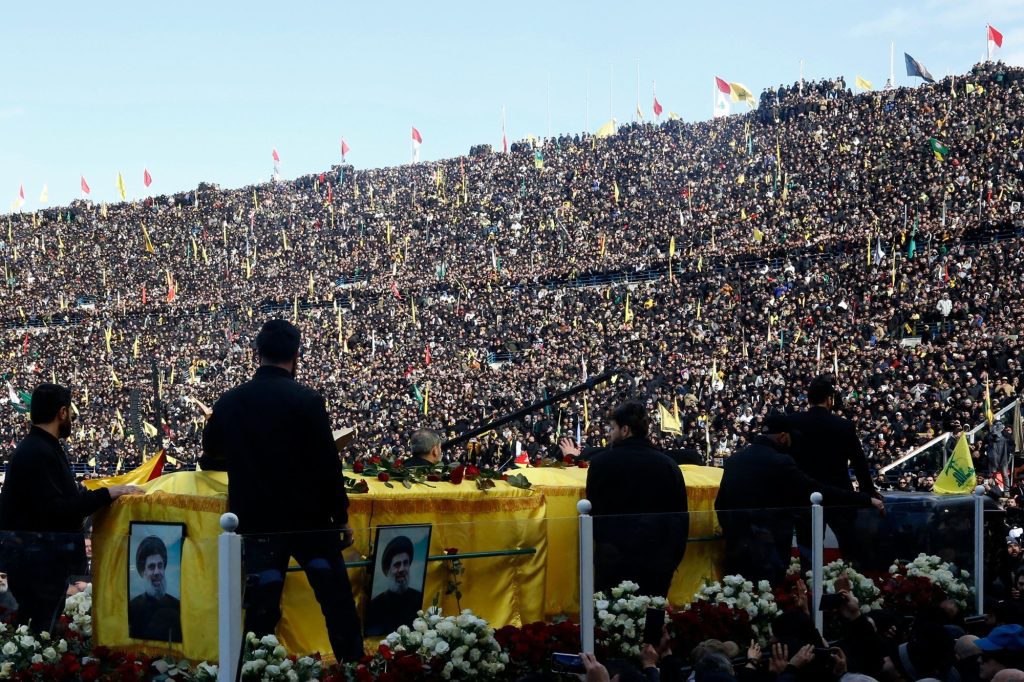 الصحافة الاميركية تعليقا على تشييع السيدين الشهيدين: الحشود تؤكد ان المقاومة ستبقى