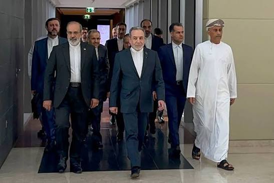 طهران تثبّت شروطها&hellip; مجلس الخبراء يوجّه المفاوضين والاتفاق مع واشنطن يتحول إلى اختبار صمود