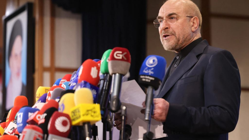 قاليباف ساخراً من ترامب: فشلت عملية ثق بي يا أخي والآن عودة إلى الروتين مع عملية التزييف المُقنع