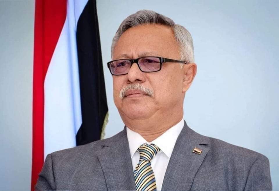 السيد علي خامنئي وداعاً يا شهيدَ الأمَّةِ، ونبراسَها الخالد