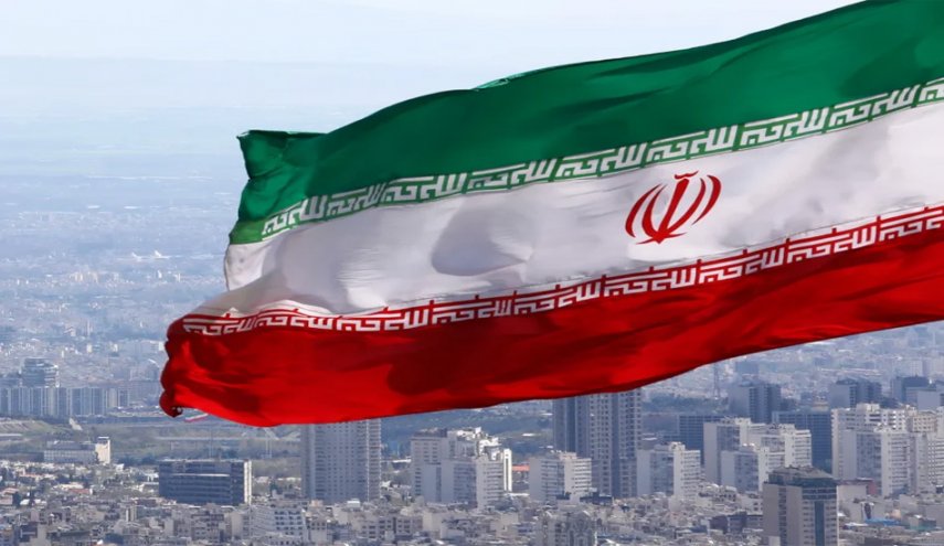 طهران ترفع سقف التحذيرات: أيدينا على الزناد وأي خرق للتفاهمات سيواجه بردّ رادع